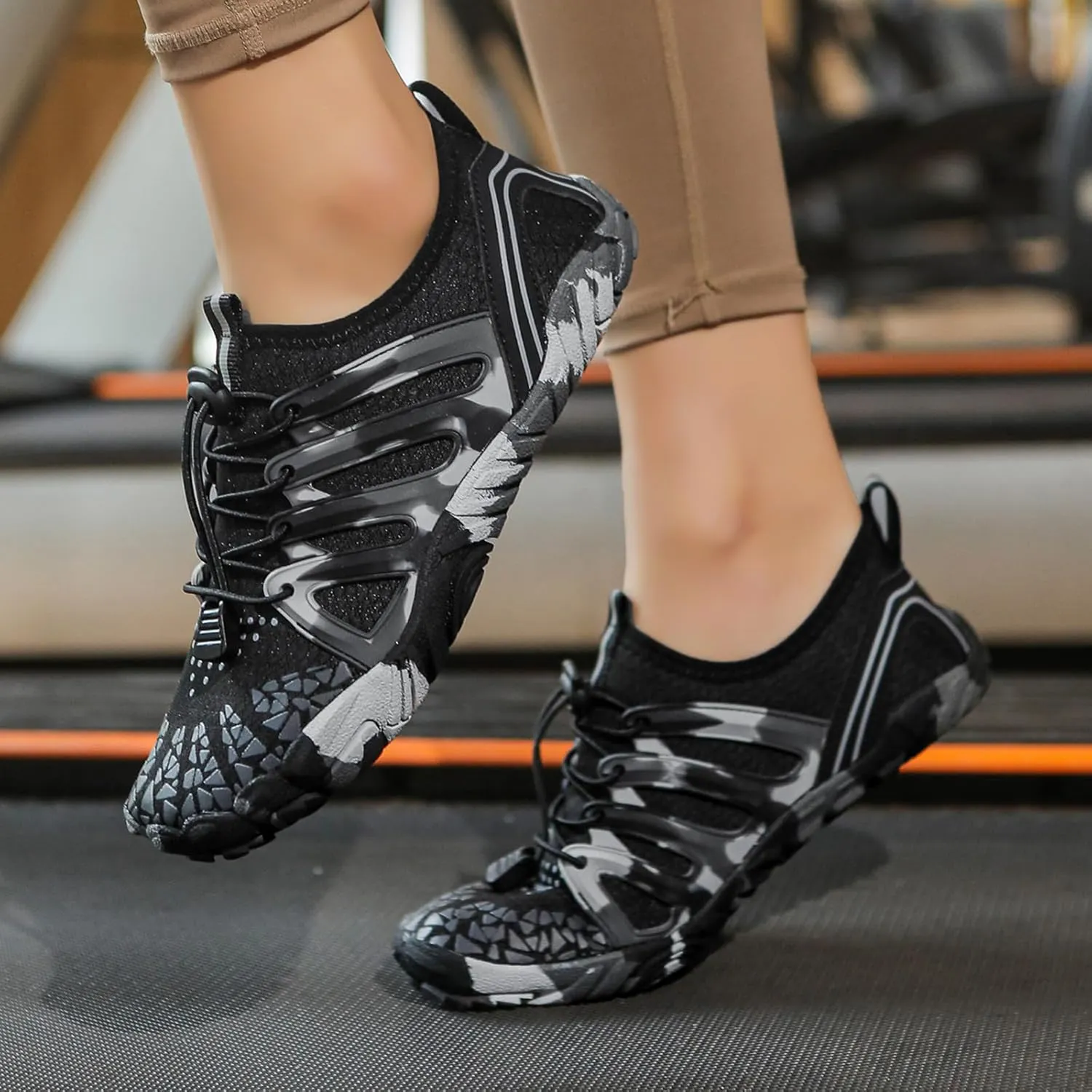 Barefoot Water Shoes for Women Men Wide Toe Quick-Dry Footwear Lightweight Mesh Breathable Aqua Shoes Beach Swim Yoga Exercise Surf Slip On Sneakers for Men Women