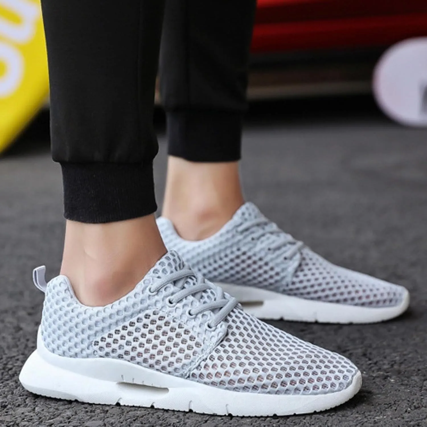 Casual Walking Shoes Men's Breathable and Comfortable Soft Sole Comfortable Sneakers