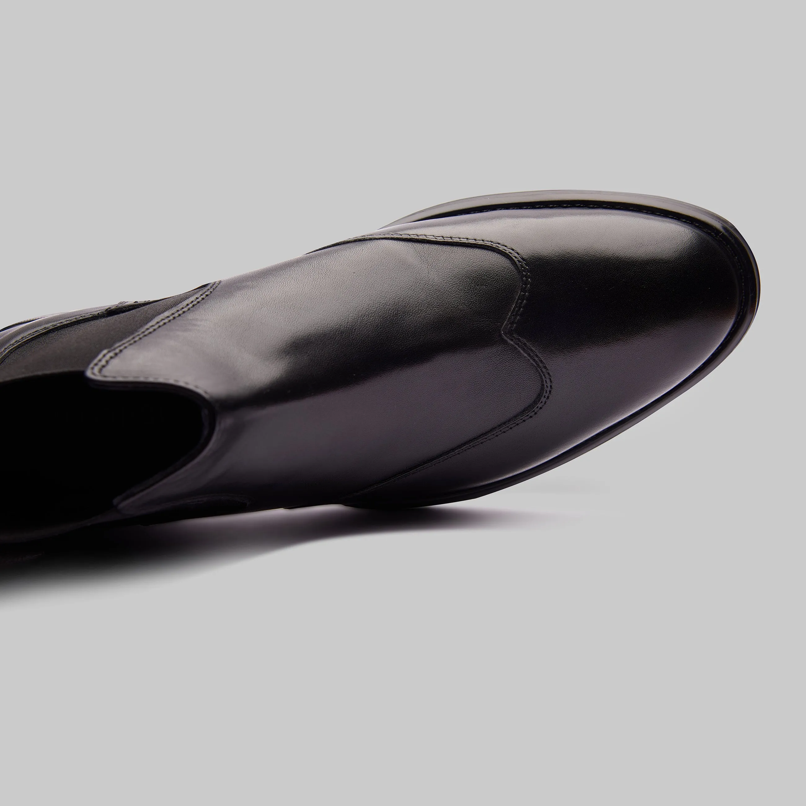 Charles Plain Toe Chelsea Boots