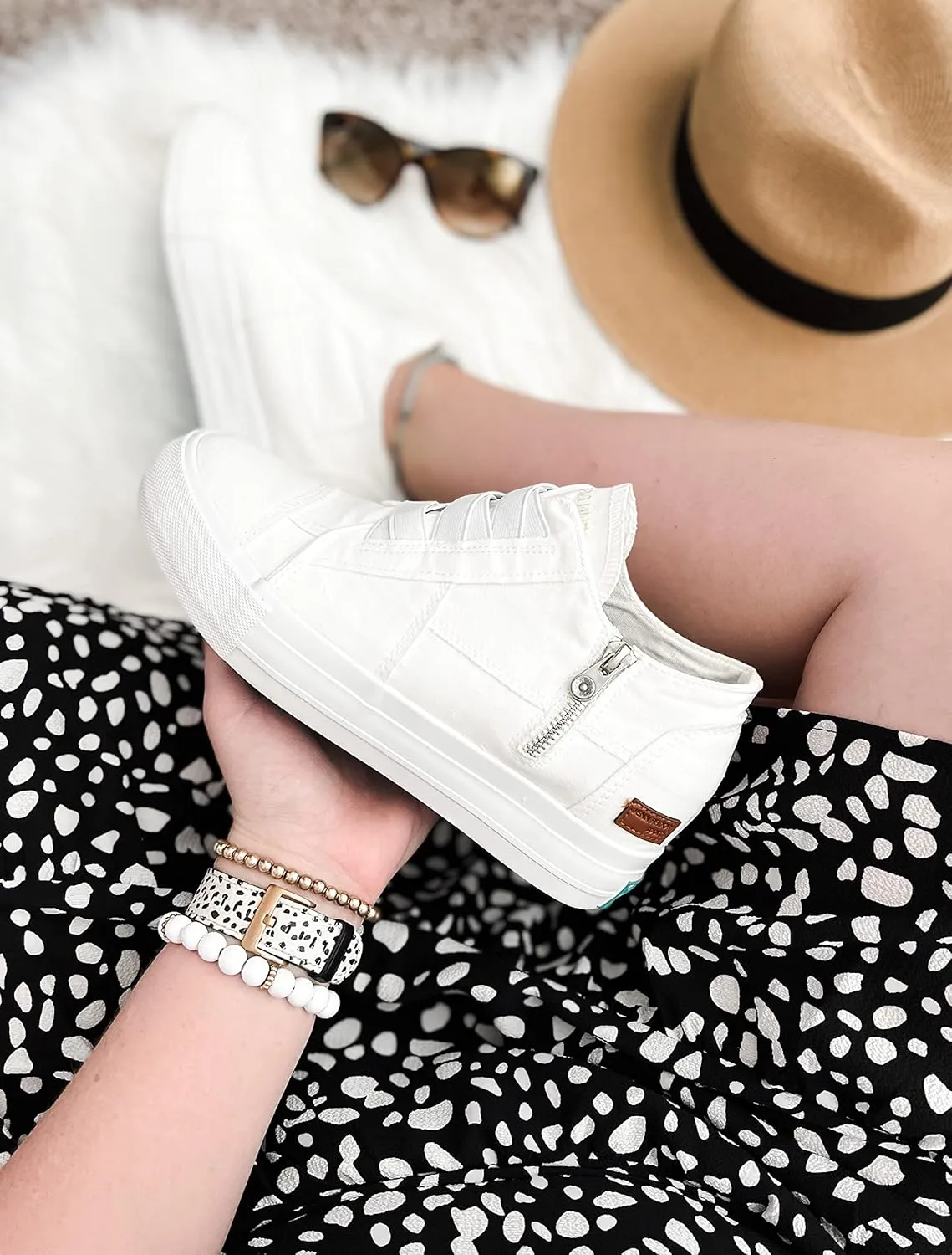 JENN ARDOR Wedge Sneakers for Women Lightweight Platform Shoes High Top Fashion Sneakers Hidden Wedgie Sneaker Ankle Booties for Women