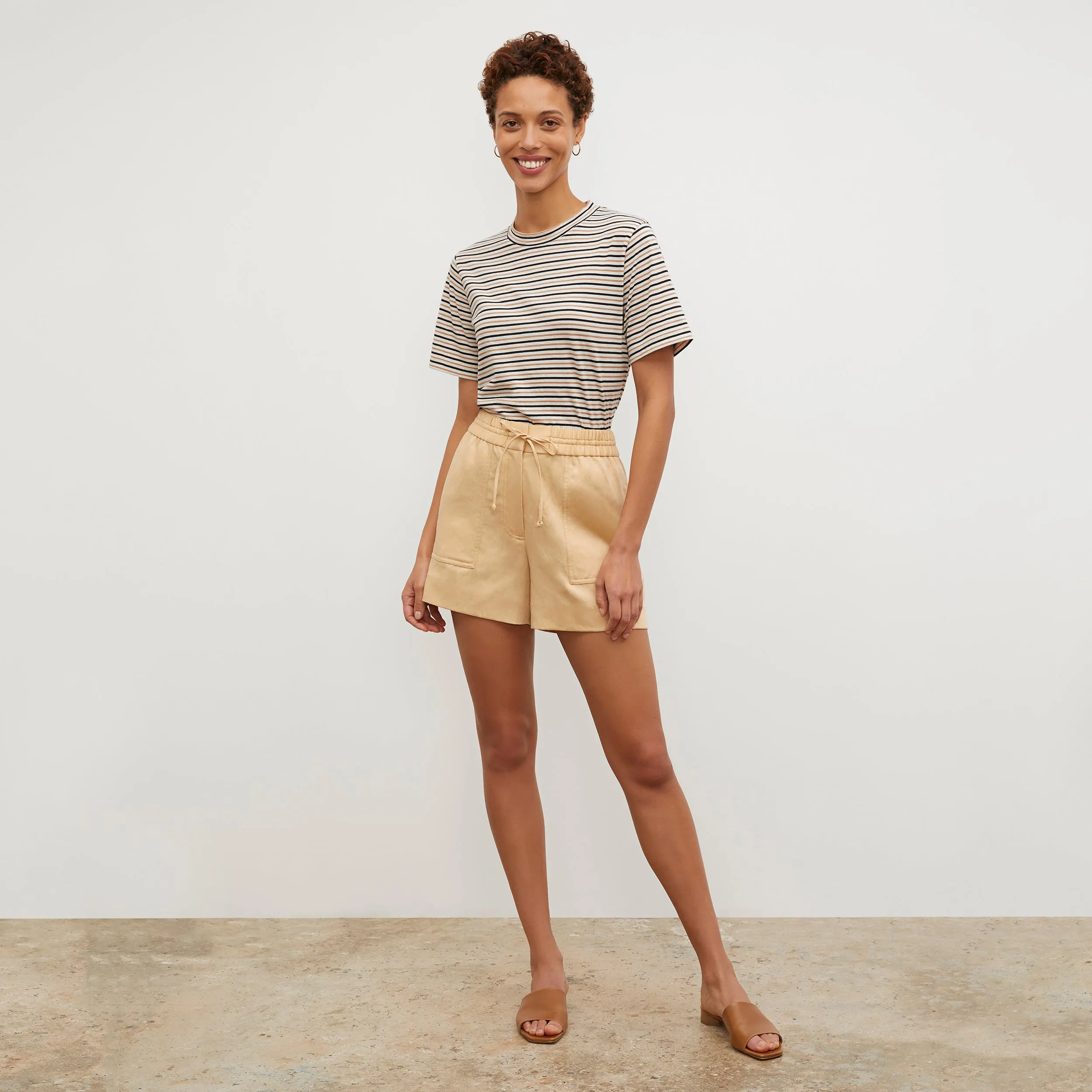 Leslie T-Shirt - Thin Striped Pima Cotton :: Tan / Black