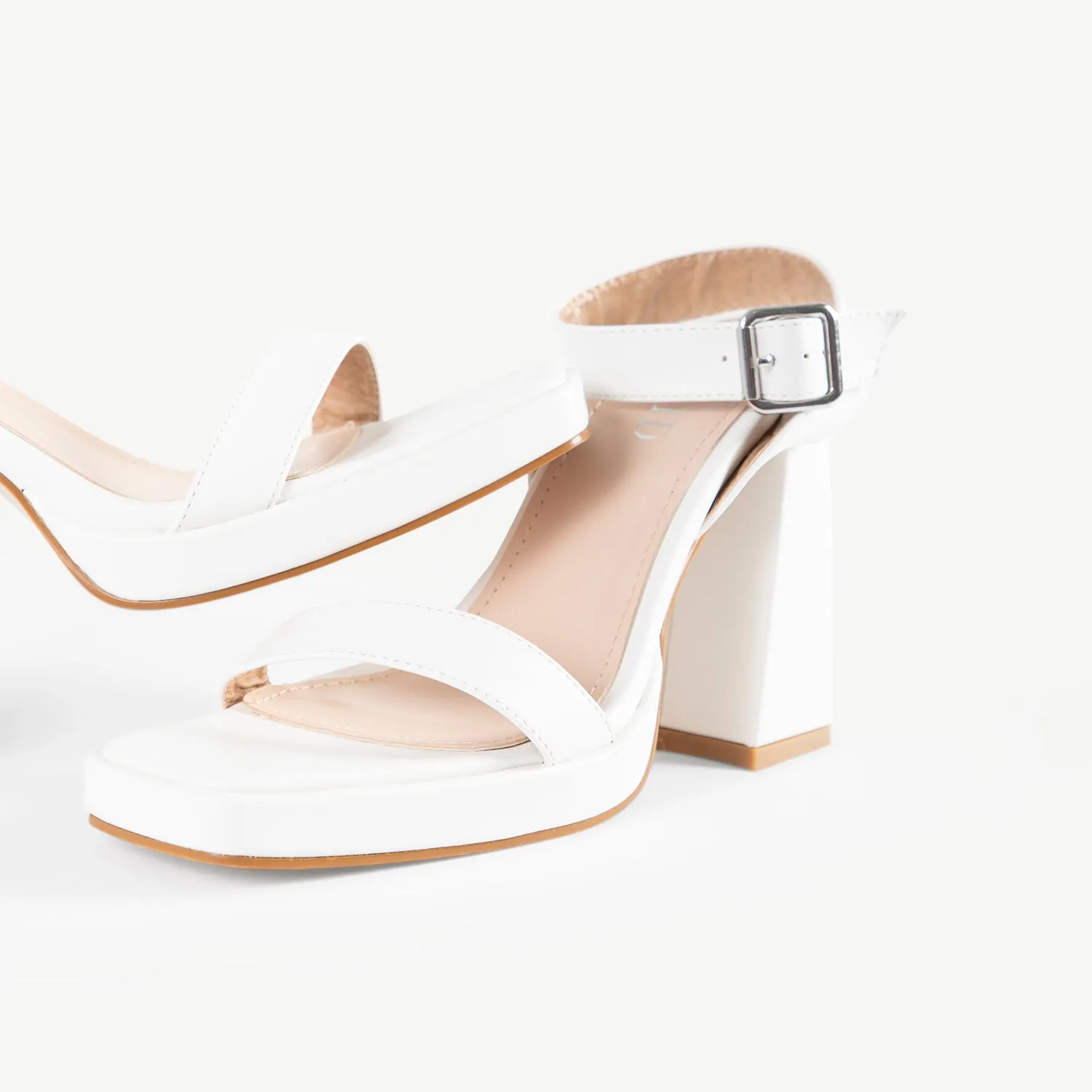 RAID Miami Platform Block Heel In White