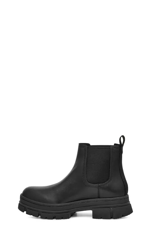 UGG Womens Ashton Chelsea Boots